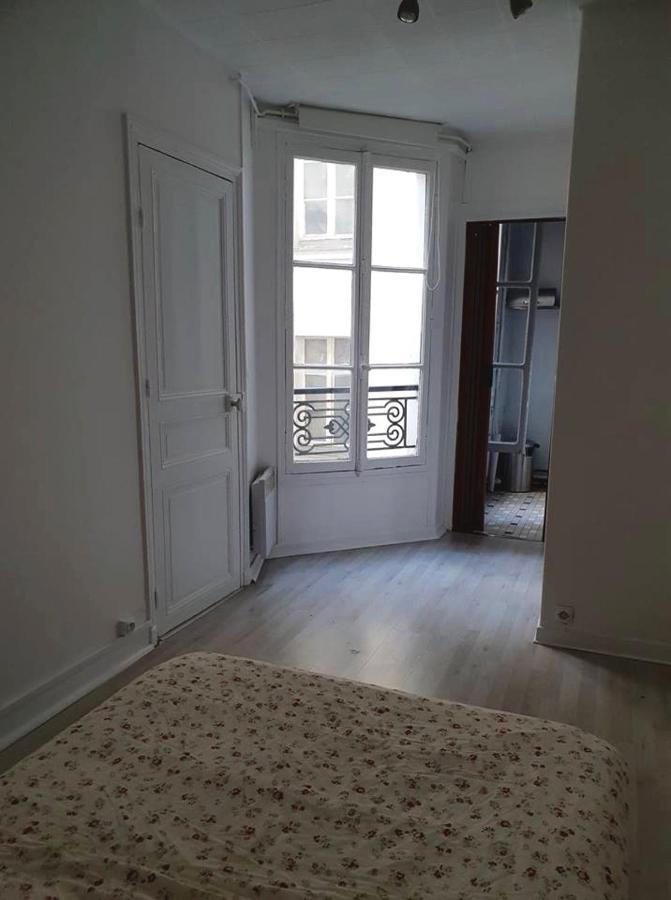 Cute And Quiet Appartment In Montmartre Paris Extérieur photo